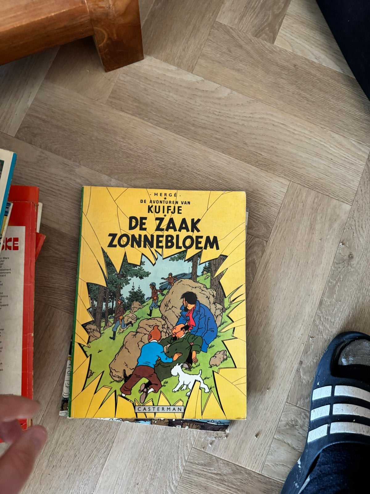 Kuifje: De Zaak Zonnebloem - Klassiek stripboek, Boeken, Eén stripboek, Ophalen of Verzenden, Gelezen