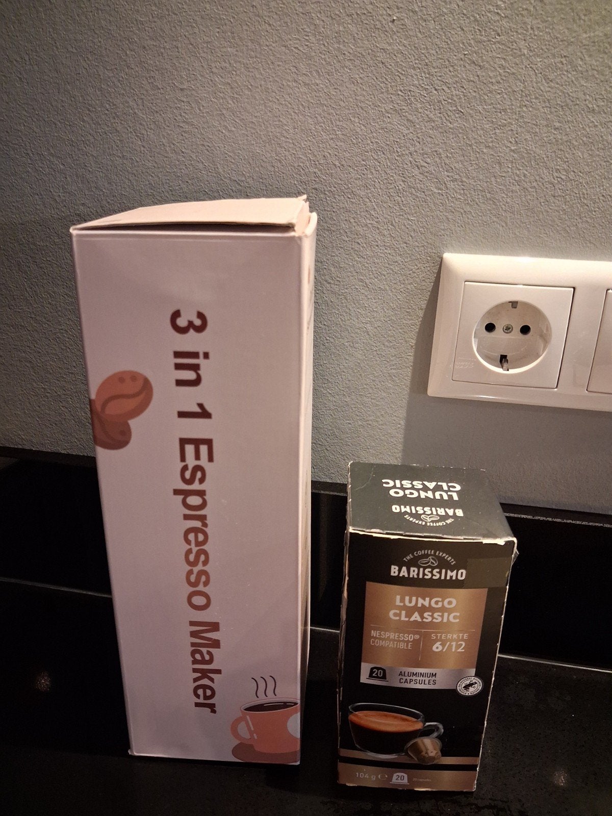 3 in 1 espresso maker, Afneembaar waterreservoir, Espresso apparaat, Gemalen koffie, Ophalen of Verzenden