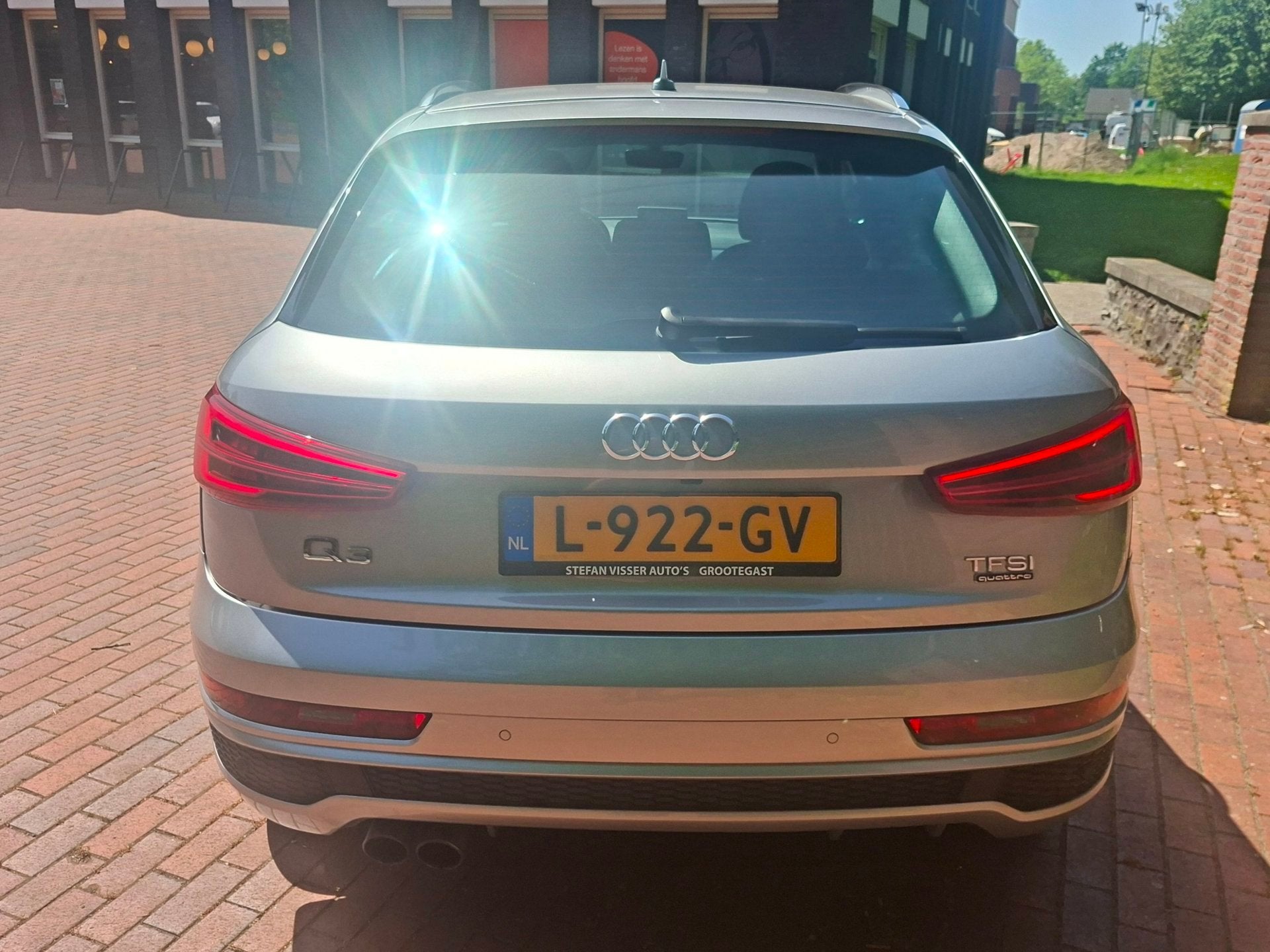 Foto 12 van Audi Q3 2.0 TFSI quattro S-Line Trekhaak Camera Side Assist