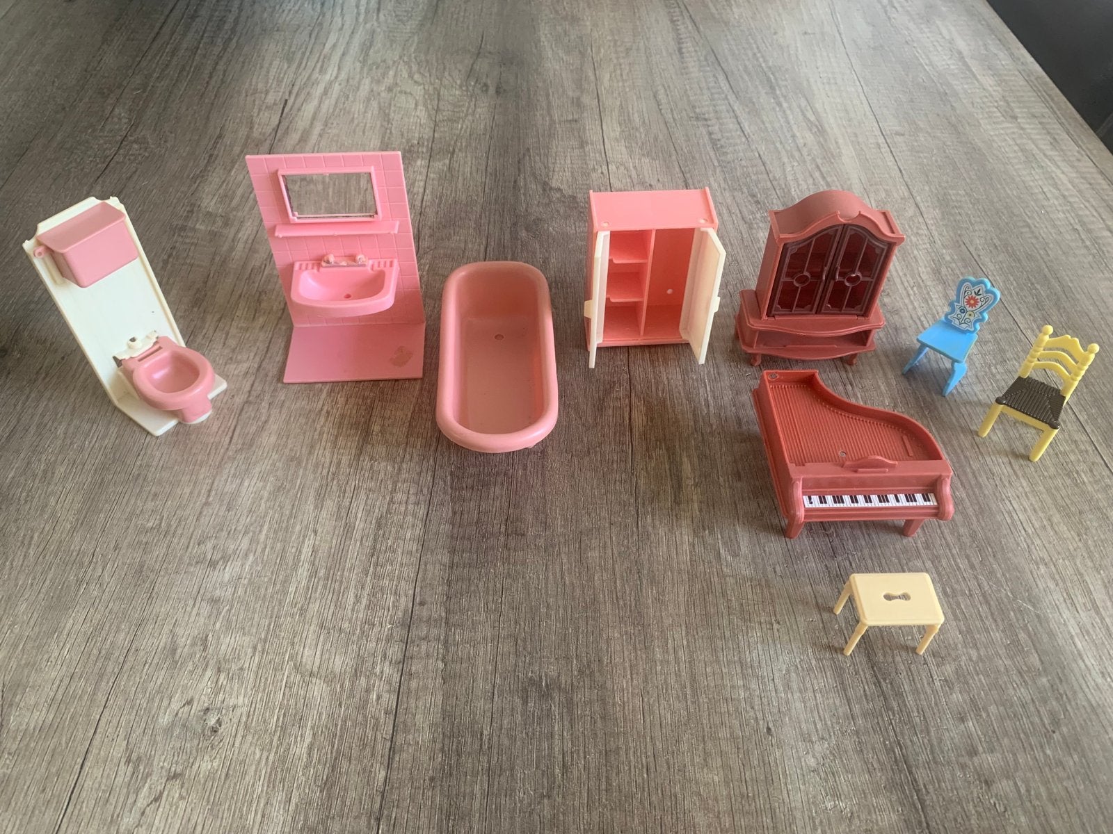 Vintage poppenhuis meubeltjes set Jean w.germany, Ophalen of Verzenden, Gebruikt, Toebehoren
