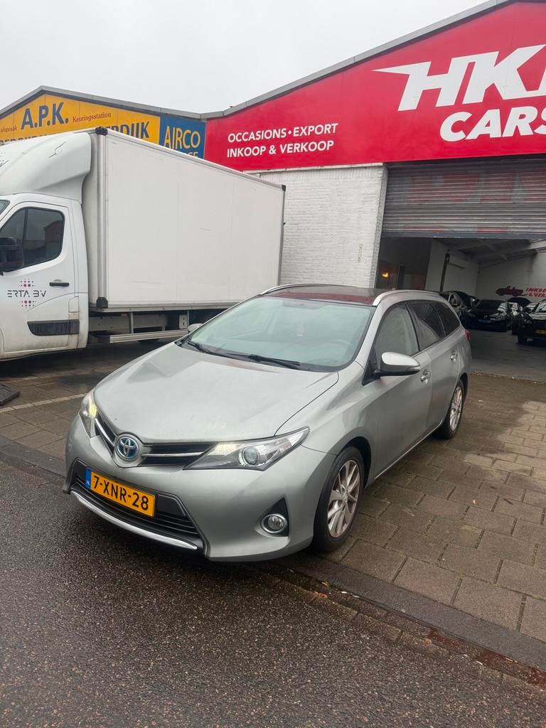 Toyota Auris Touring Sports 1.8 Hybrid Lease Pano Camera, Euro 5, Gebruikt, Start-stop-systeem, Origineel Nederlands