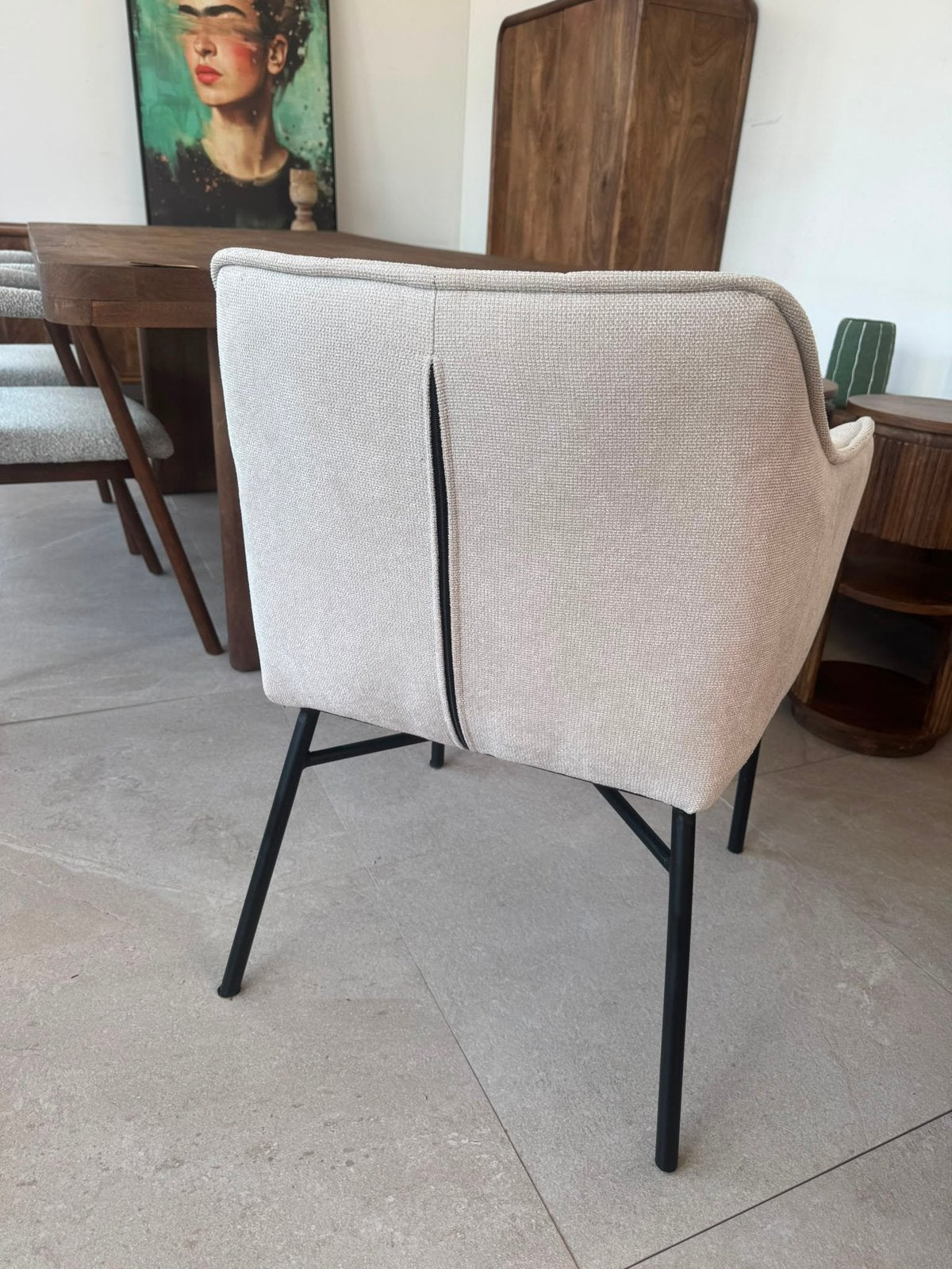 Magazijn leegverkoop set 4 eetstoelen armleuning beoge metal, Ophalen, Overige kleuren, Nieuw, Metaal
