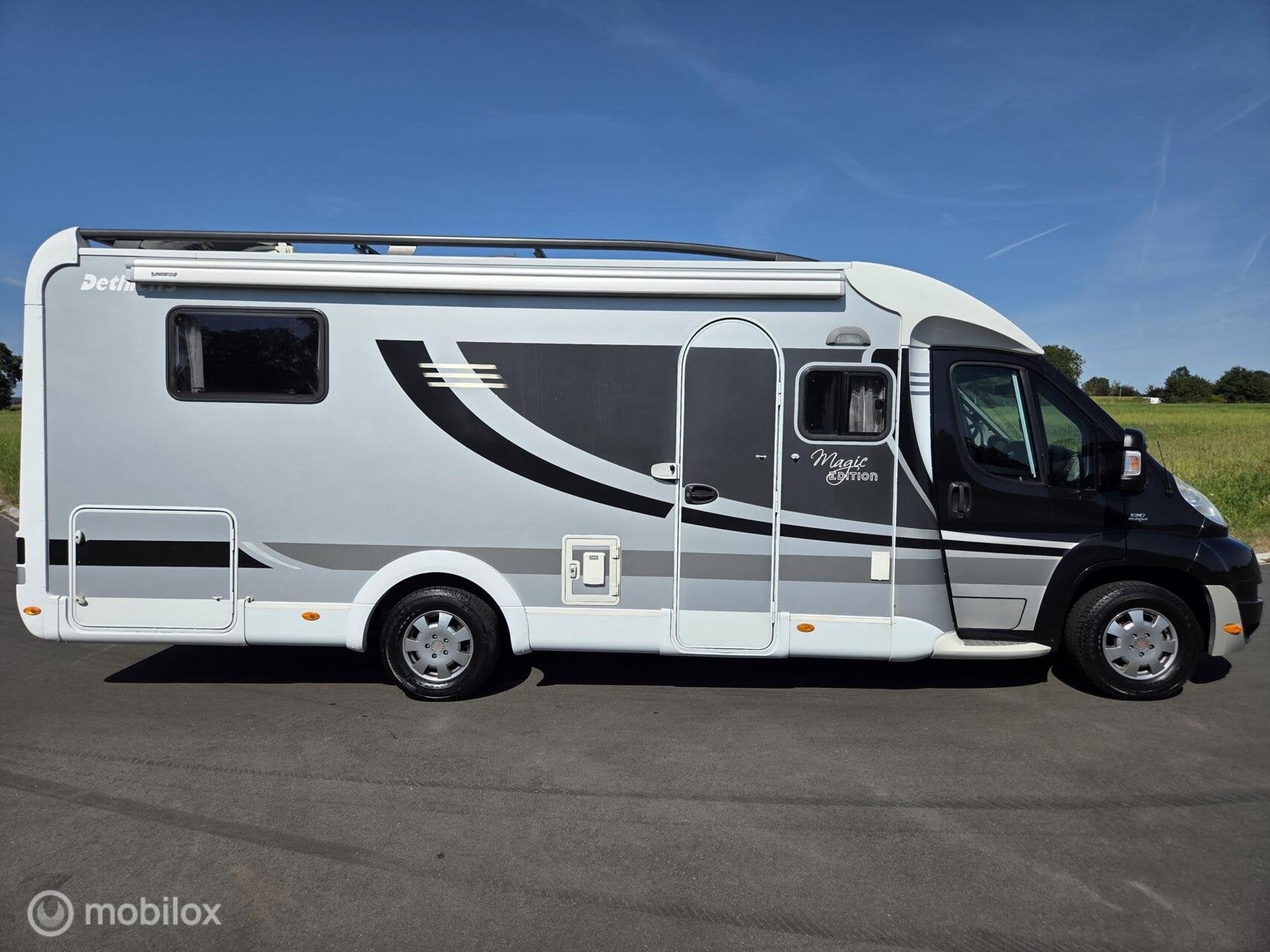 Dethleffs Magic Edition 2011☆Cruise, 131pk, Solar, Camera, 6 tot 7 meter, Bedrijf, Luifel, Afzuigkap
