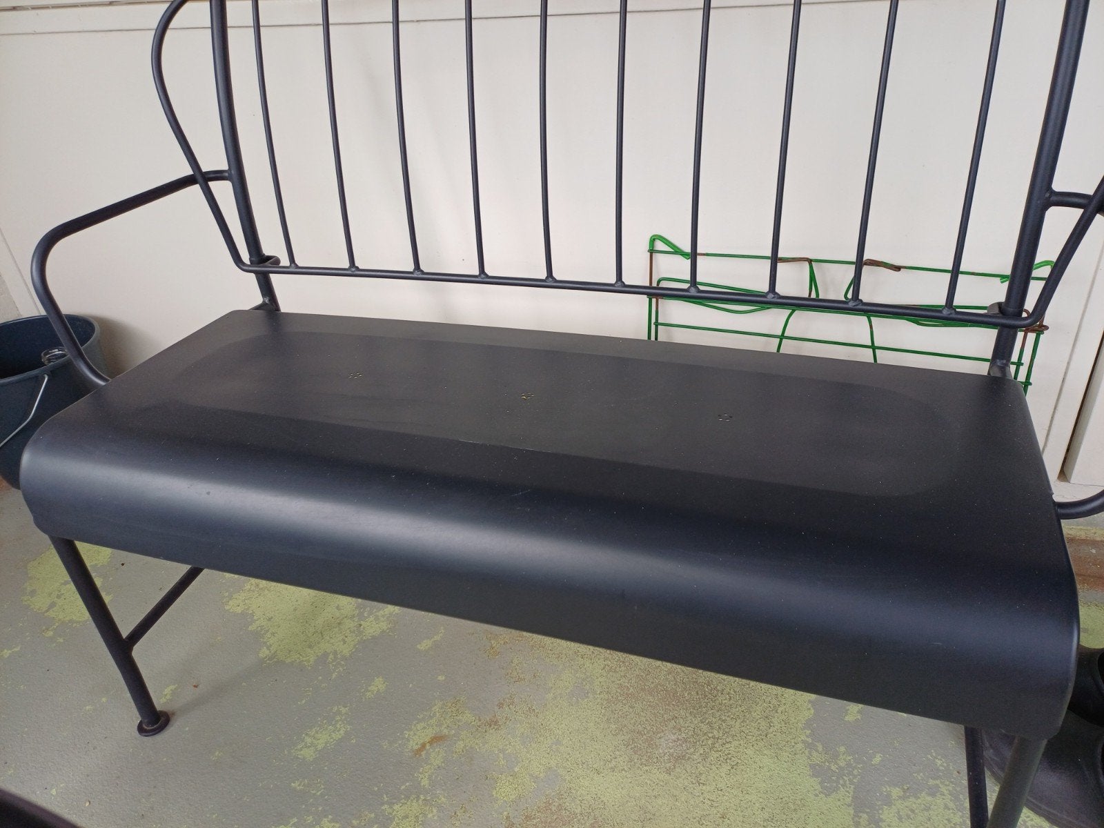 Zwart Ikea bankje nog in prima staat., Tuin en Terras, Ophalen, Gebruikt, Metaal