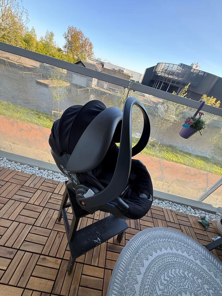 Maxi-Cosi autostoel kinderwagen stokke - gebruikt, Kinderen en Baby's, Autostoeltjes, Autogordel, Verstelbare rugleuning, Ophalen of Verzenden