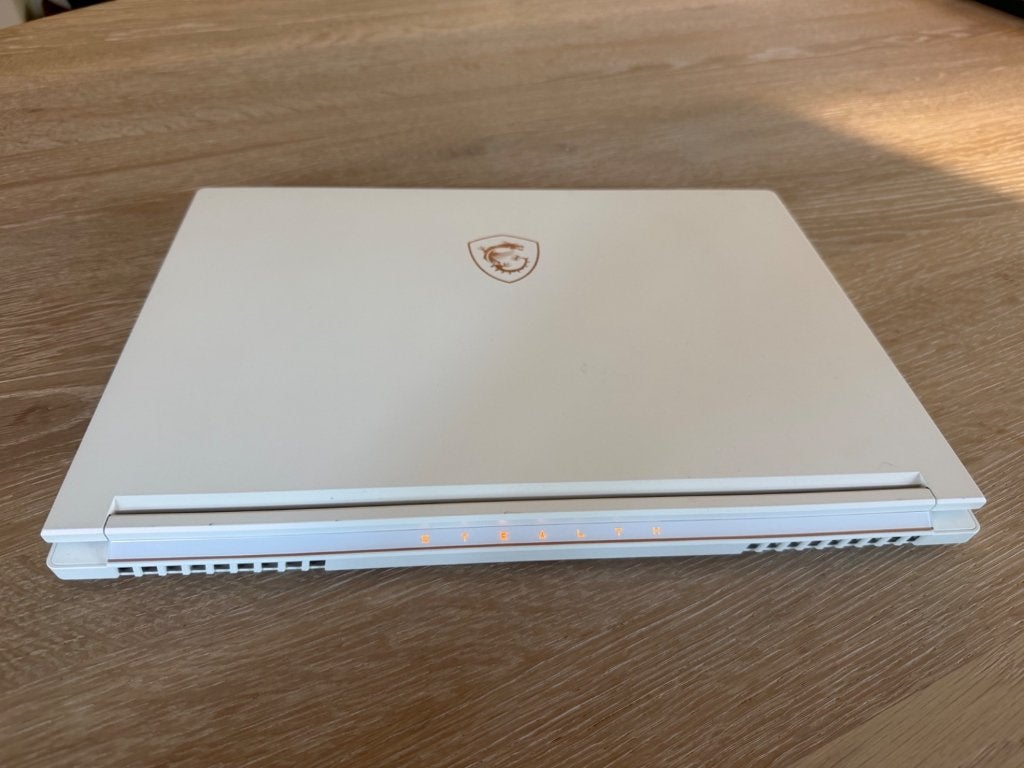 Foto 4 van MSI Stealth 16 Studio A13VG-290NL