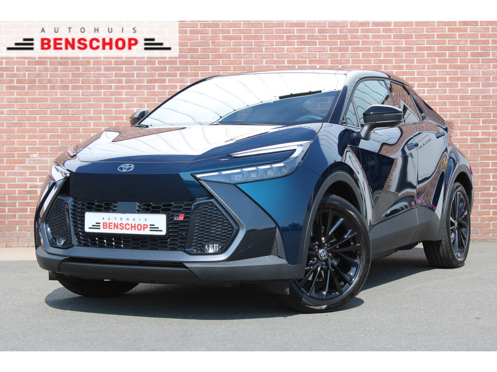 Toyota C-HR 2.0 Plug-in Hybrid 220PK GR SPORT |JBL-AUDIO|SPO, Automatische klimaatregeling, 4 cilinders, Blauw, Bedrijf