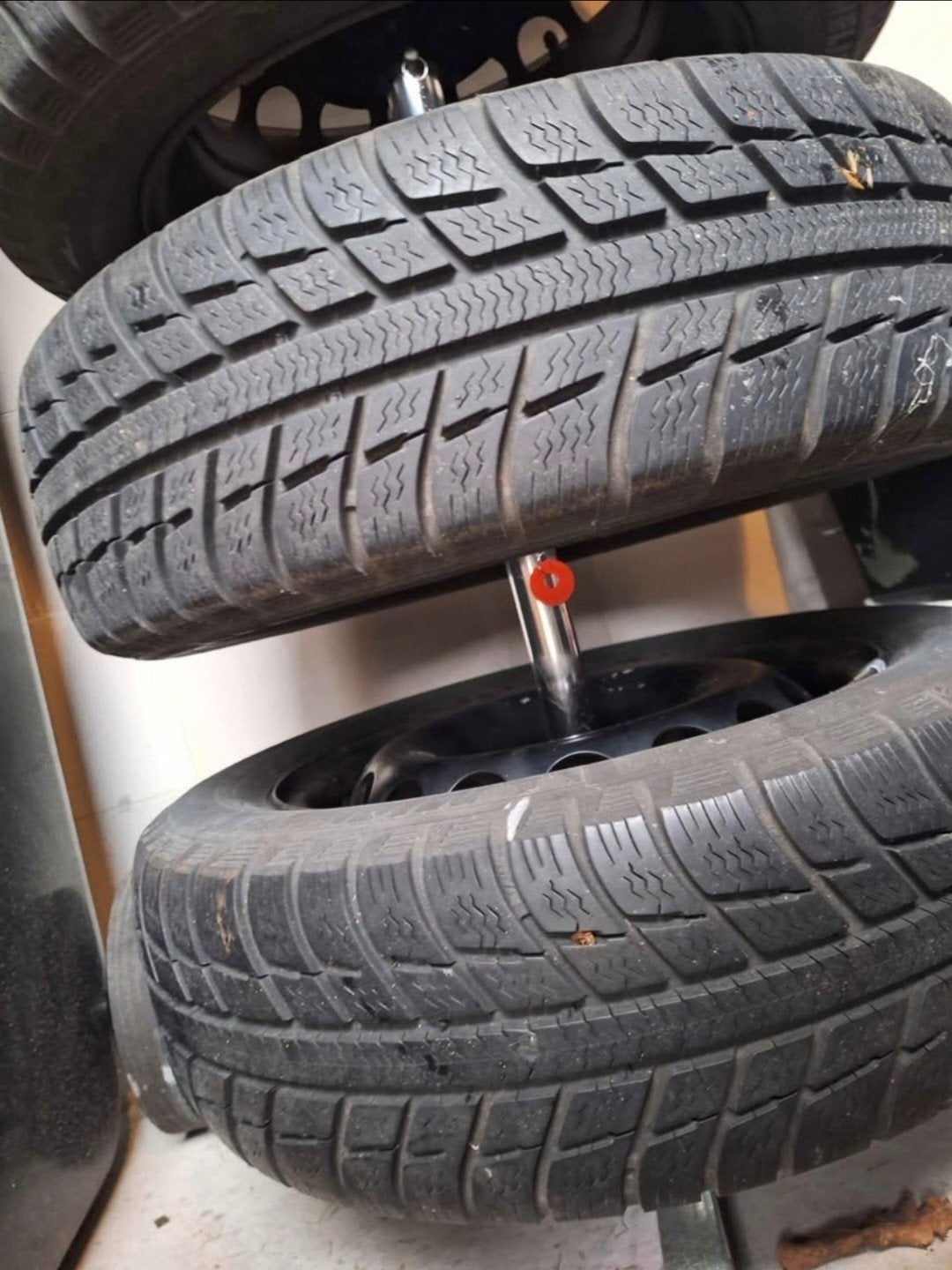 winterbanden op velg, Ophalen