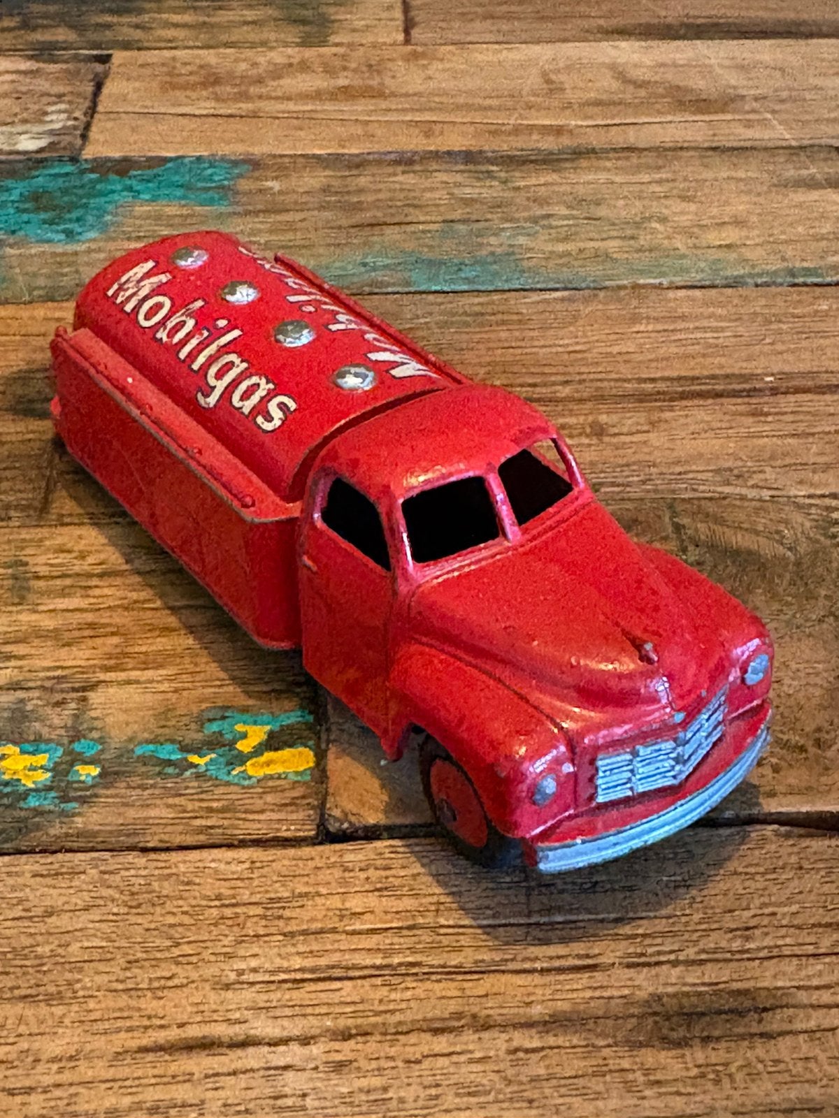 Dinky Toys 25D Mobilgas benzinetanker – vroege uitvoering, Ophalen of Verzenden, Gebruikt, Bus of Vrachtwagen, Dinky Toys
