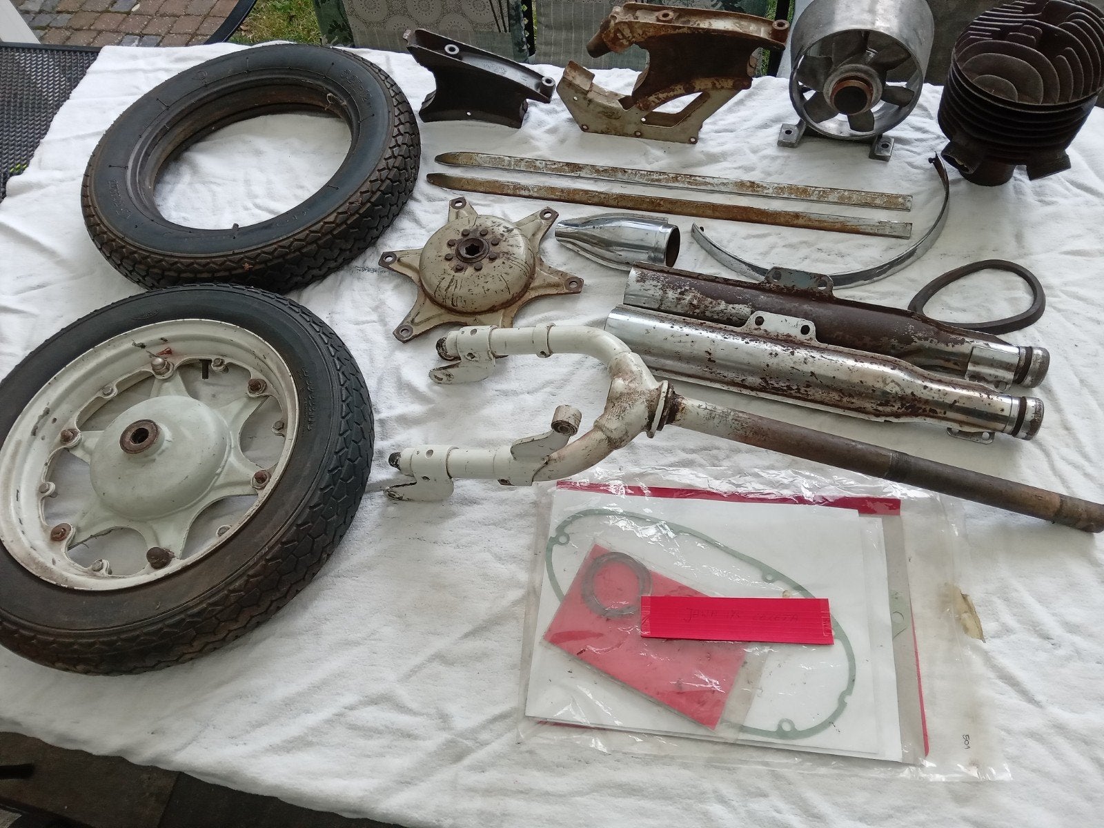 Cezeta 501 onderdelen gebruikt, Motoren, Ophalen, Gebruikt