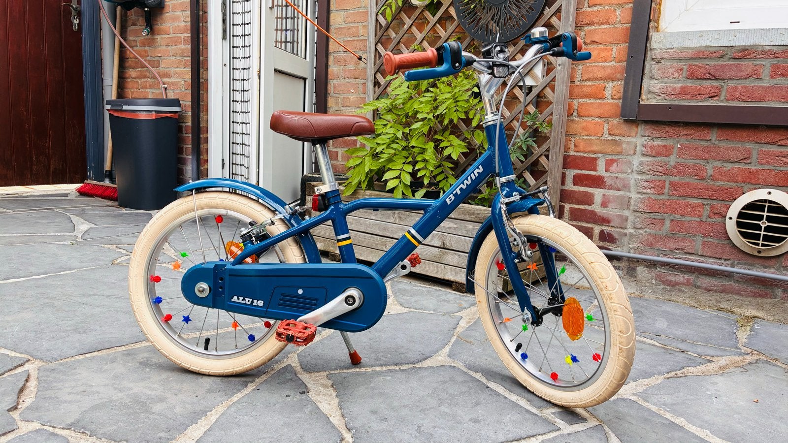 B'Twin City 900 kinderfiets - Blauw, 16 inch, Ophalen, Gebruikt, Velgrem, 16 tot 20 inch