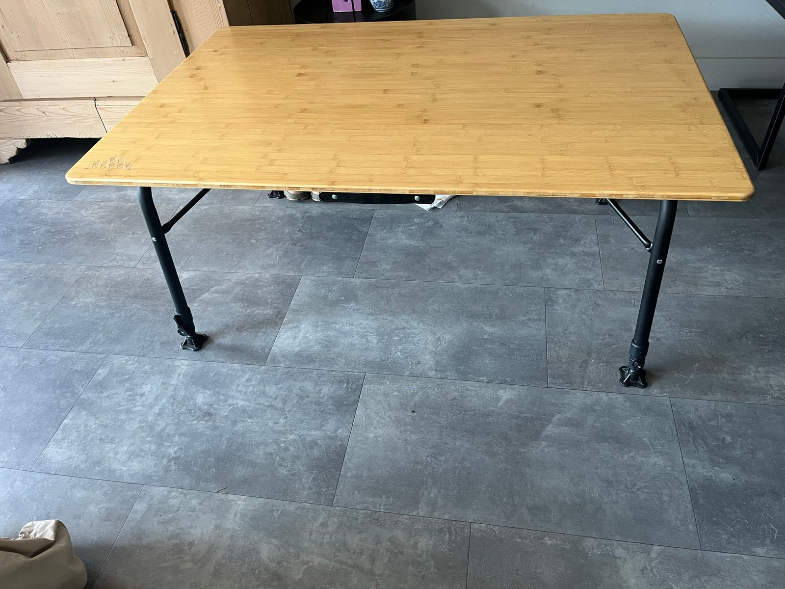 Obelink Bamboo Stabiel 120 Campingtafel (poten defect), Caravans en Kamperen, Ophalen, Gebruikt, Campingtafel