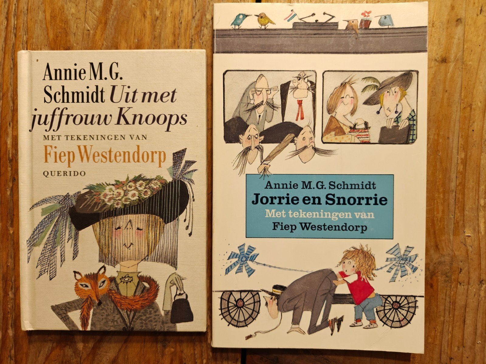 2 Nostalgische boeken van Annie M.G Schmidt., Ophalen of Verzenden, Gelezen