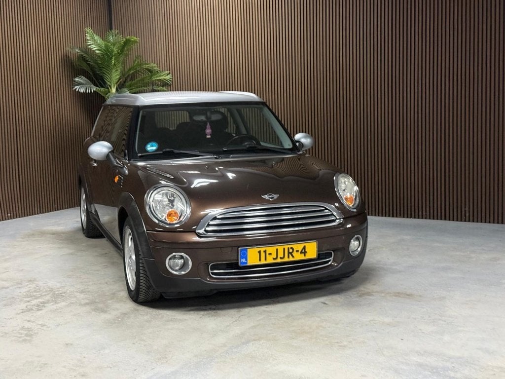 MINI Clubman 1.6 Cooper Bns Line (bj 2009), Auto's, Voorwielaandrijving, Gebruikt, 4 cilinders, Bruin