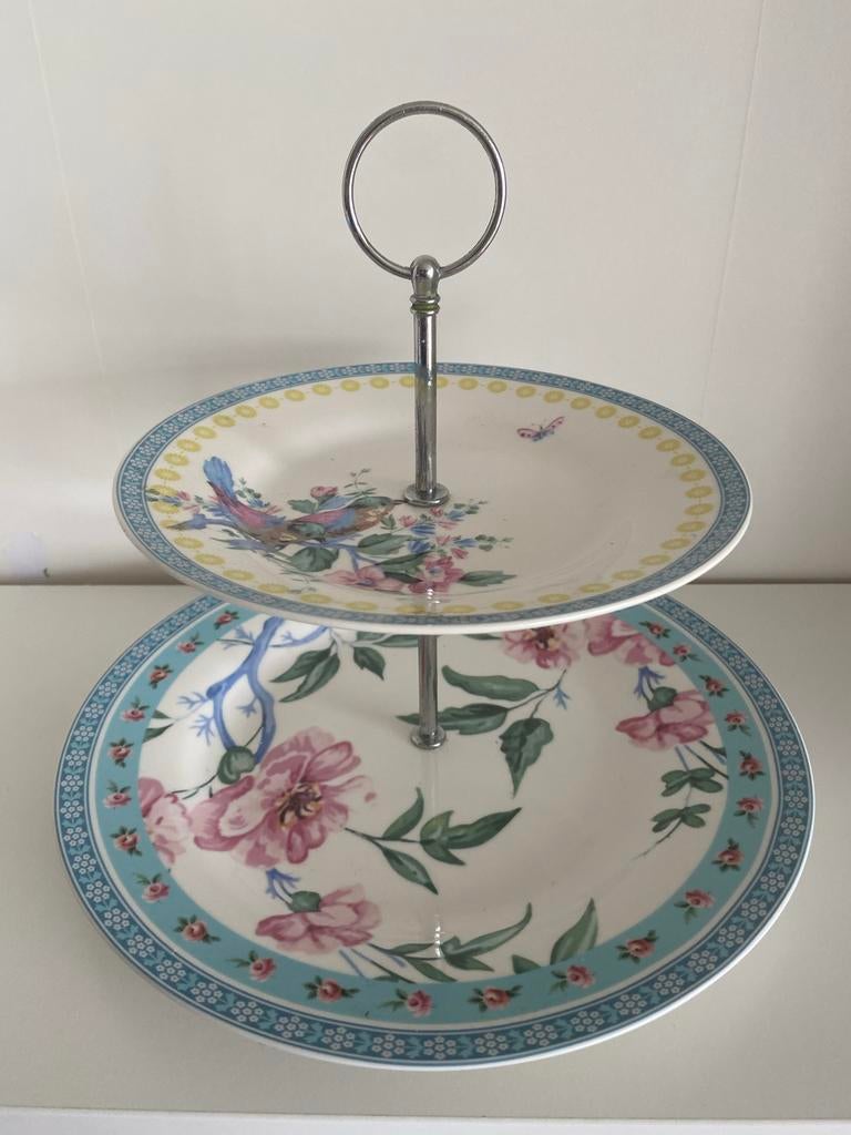 Britse Etagère porselein bloemen & vogels - High Tea 2 lagen, Ophalen of Verzenden, Overige stijlen, Porselein, Schaal of Schalen