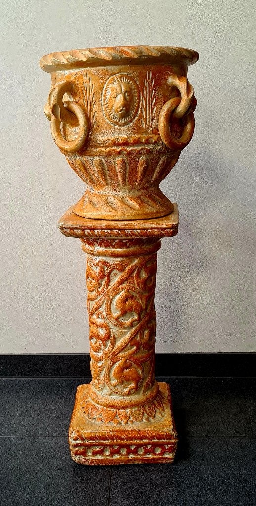 Antieke terrakleurige bloempot op zuil, 86 cm hoog, Antiek en Kunst, Antiek | Keramiek en Aardewerk, Ophalen