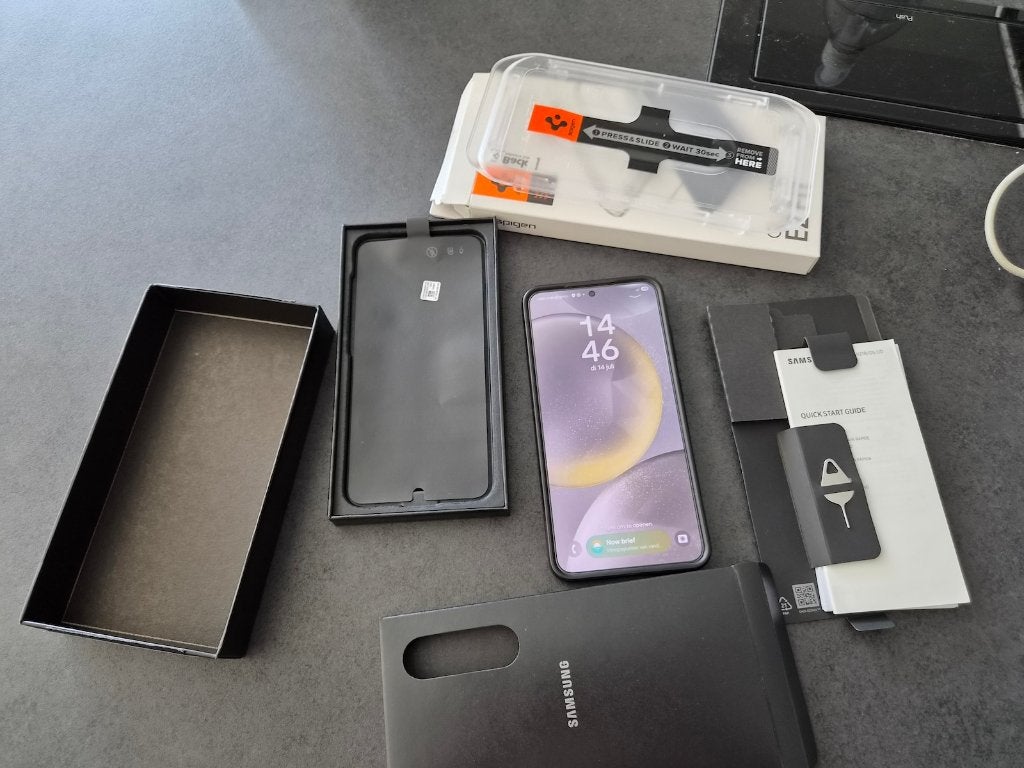 Samsung Galaxy S24 256GB Onyx Black + hoesje/screenprotector, Ophalen, Gebruikt, Galaxy S24, Zwart