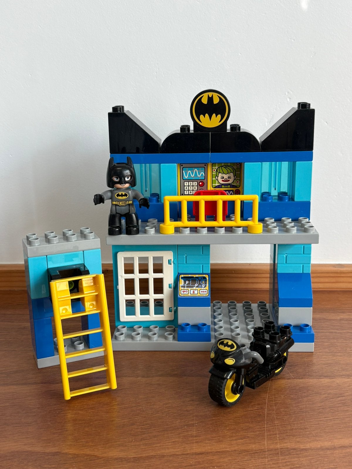 Duplo batman huis, Kinderen en Baby's, Speelgoed | Duplo en Lego, Ophalen of Verzenden, Zo goed als nieuw, Duplo