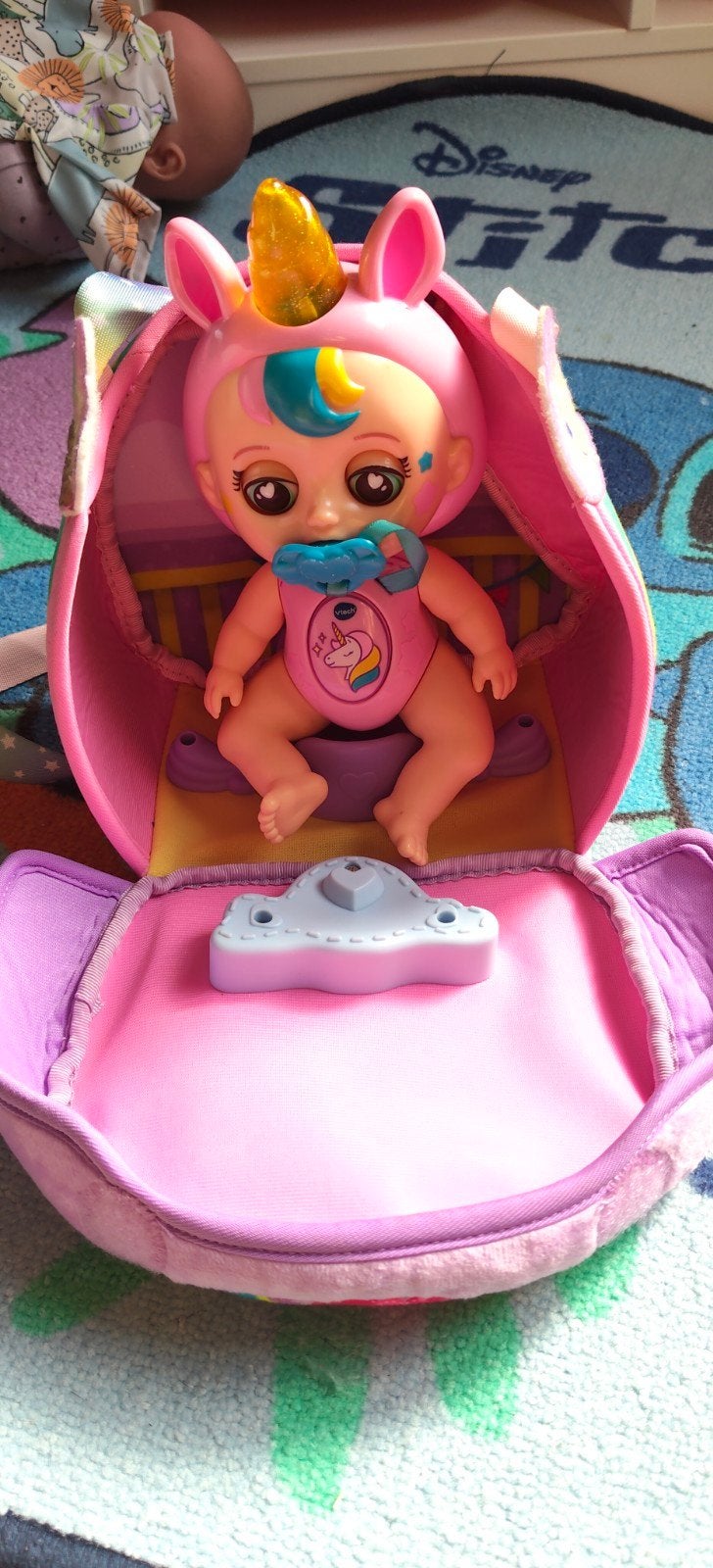 Vtech poppetje en tas, Ophalen of Verzenden, Zo goed als nieuw, Babypop