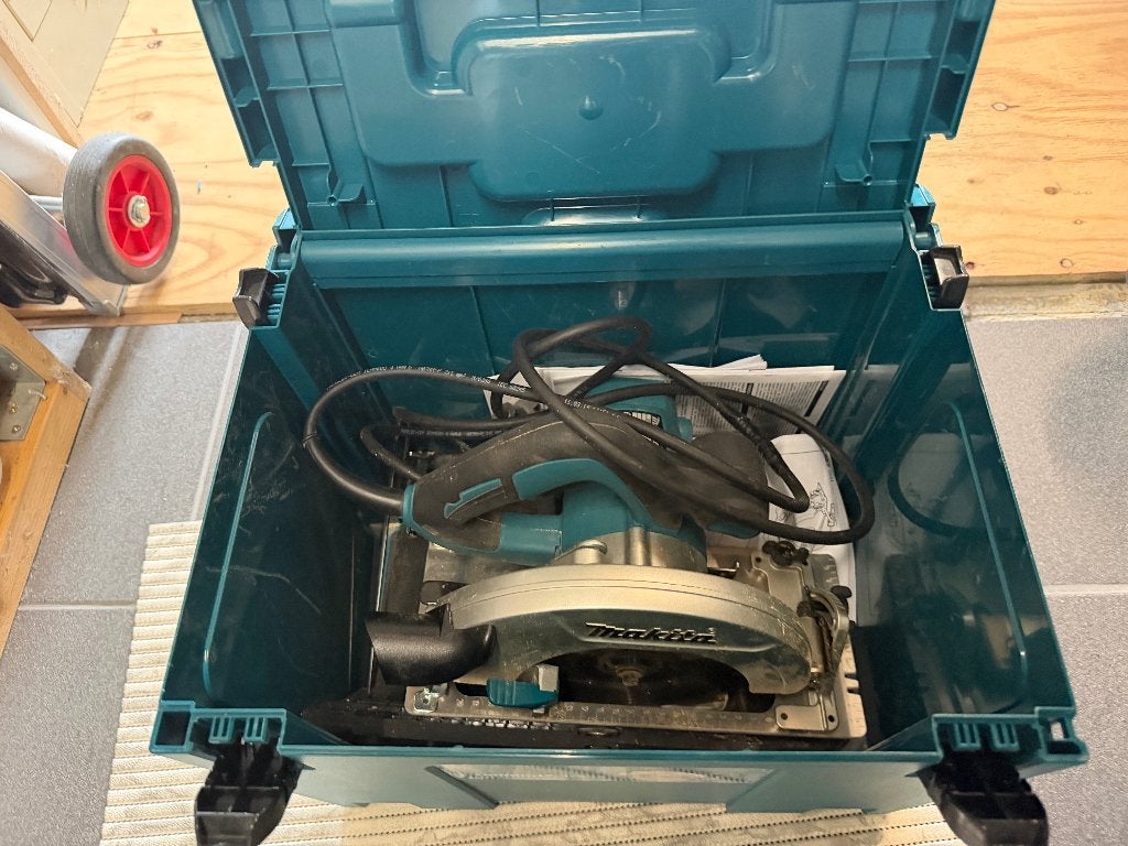 Makita HS7601J Cirkelzaag + adapter voor rail, Ophalen, Gebruikt, Cirkelzaag, Makita