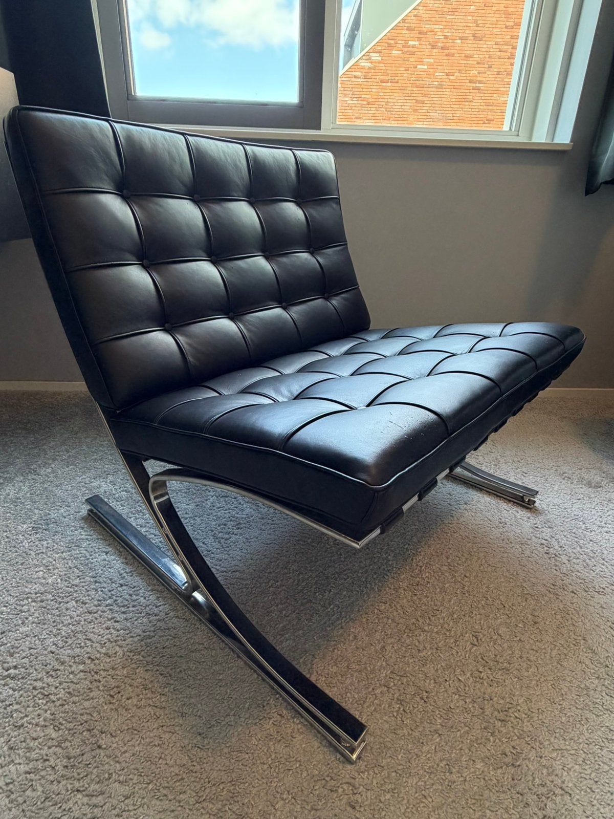 Barcelona Chair *one of a kind*, Huis en Inrichting, Fauteuils, Ophalen, Zo goed als nieuw, 50 tot 75 cm, Leer