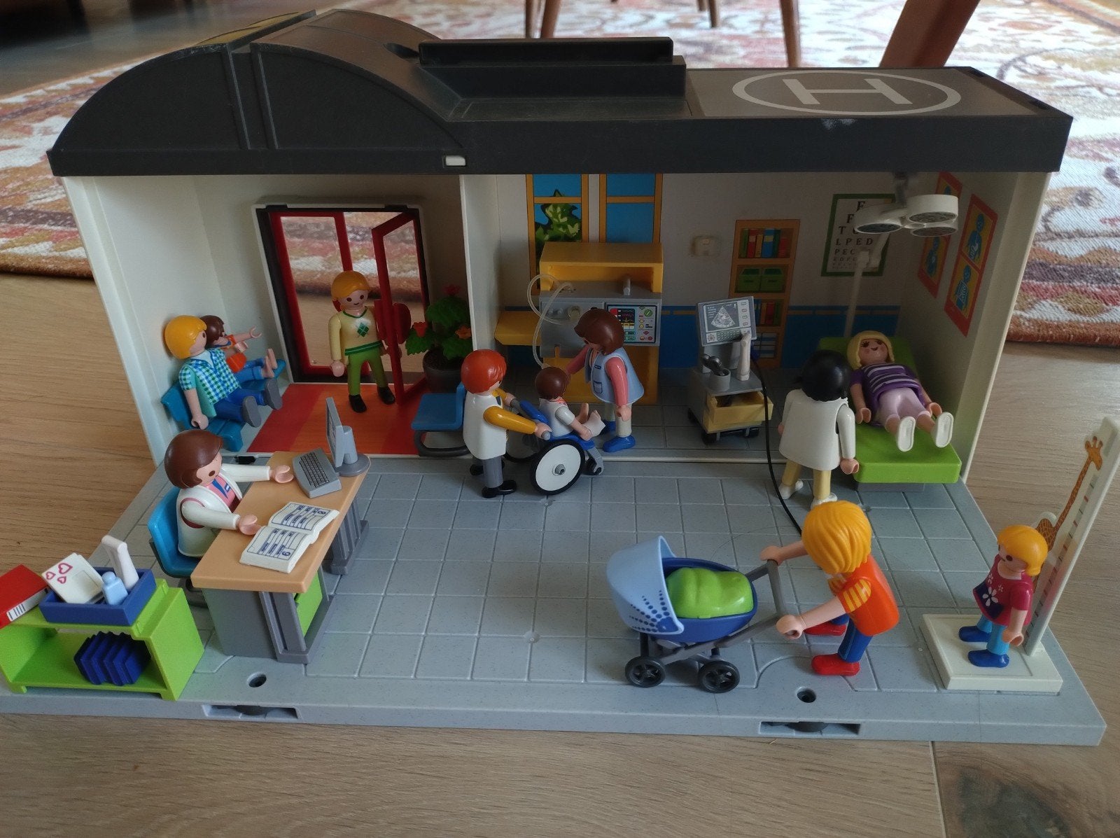 Playmobil Ziekenhuis met veel accessoires, Gebruikt, Gebouw, Complete set, Ophalen of Verzenden