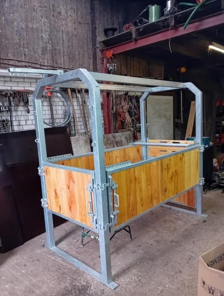 Op maat gemaakte opvoelboxen & paardenstallen, Ophalen of Verzenden, Nieuw