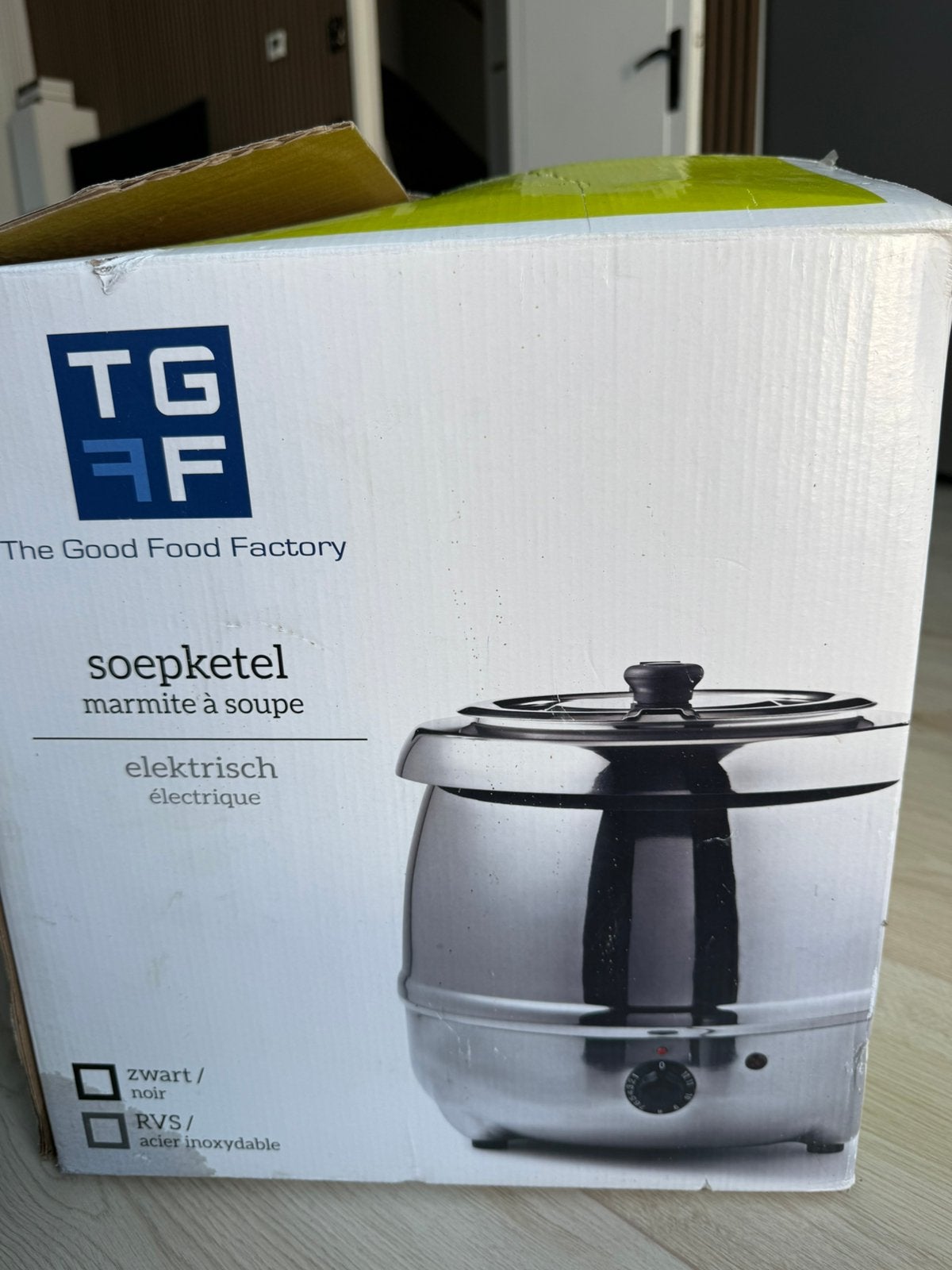 Elektrische soepketel, 4 liter of meer, Ophalen, Zo goed als nieuw, 3 snelheden of meer