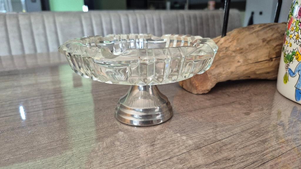 Vintage kristallen asbak met verzilverde voet, Ophalen of Verzenden, Zo goed als nieuw, Glas