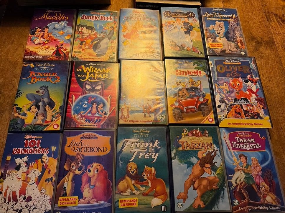 19 Disney VHS videobanden - Klassieke animatiefilms, Gebruikt, Alle leeftijden, Kinderfilm, VHS