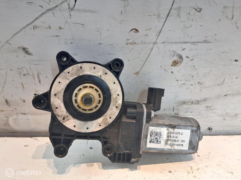 Raammotor Rv Renault Clio IV ('12-'19) 128001071E, Auto-onderdelen, Gebruikt, Renault, Ophalen of Verzenden