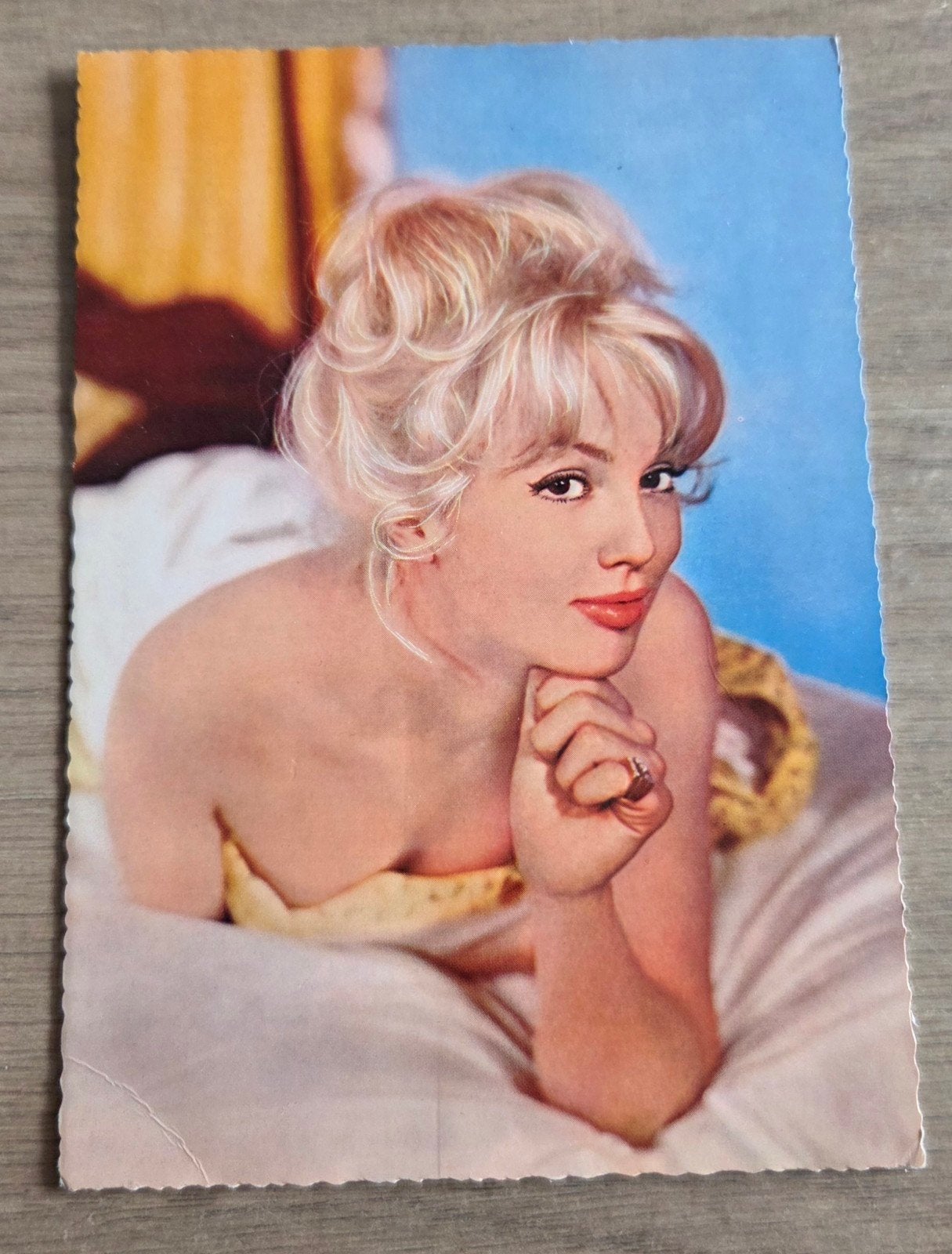 Vintage A Mylène Demongeot - Gedrukt in West-Duits, Verzamelen, Ophalen of Verzenden, 1960 tot 1980, Gelopen, Duitsland