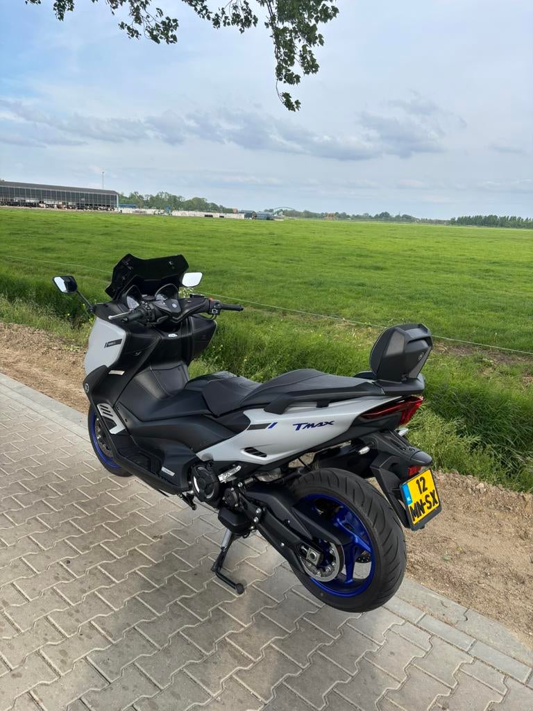 Yamaha TMAX 560 ABS 2021 /Leovince |, Occasion, 560 cc, Particulier, Minimaal motorrijbewijs A2