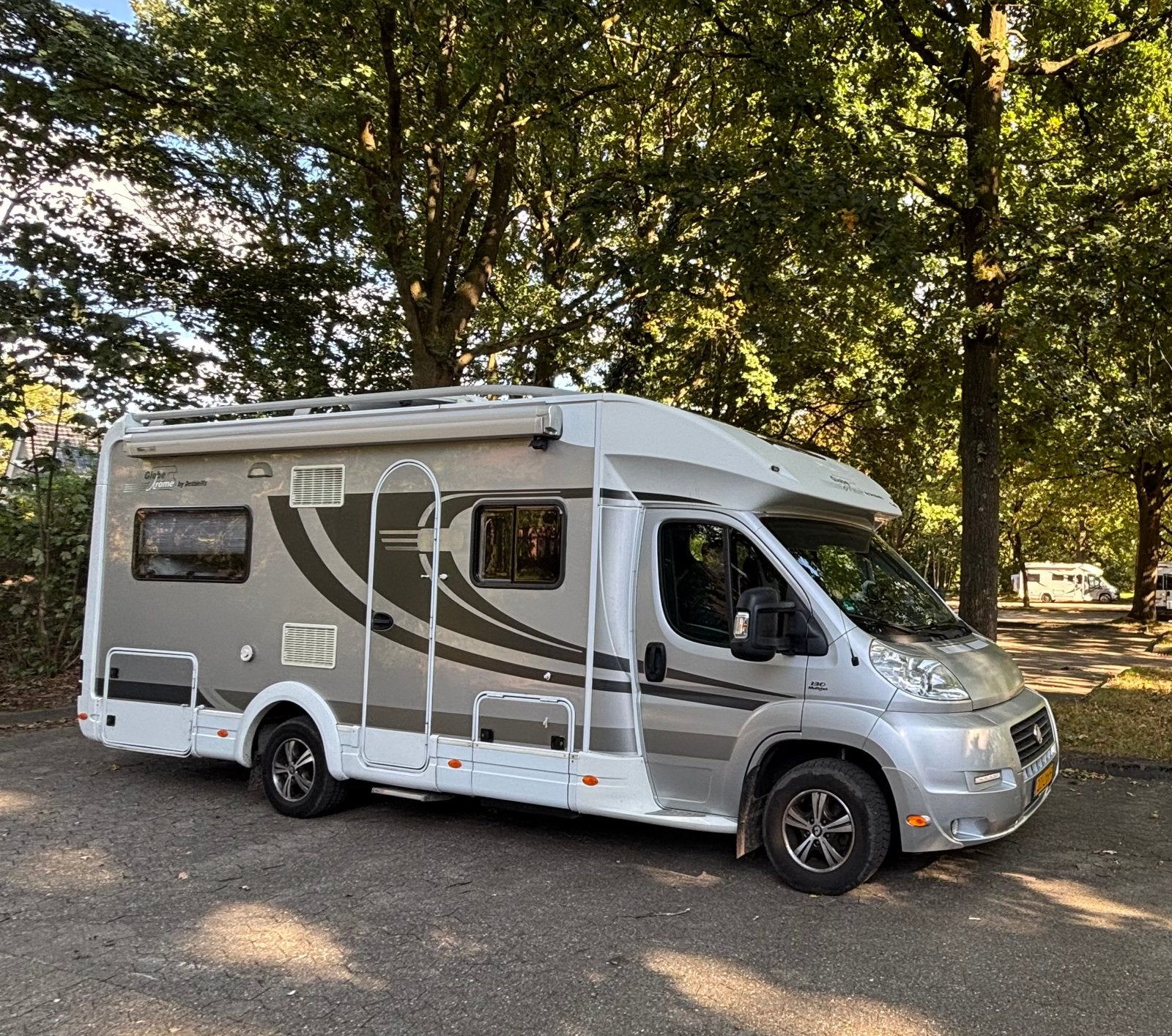 Camper Dethleffs T6700 Globe Dröme Ducato 130 multi-jet, Caravans en Kamperen, Campers, Fiat, 6 tot 7 meter, Particulier, Half-integraal