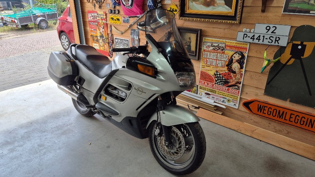 Te koop Honda Pan European ST1100, bouwjaar 1991, Motoren, Handvatverwarming, 4 cilinders, Motorrijbewijs A, Gebruikt