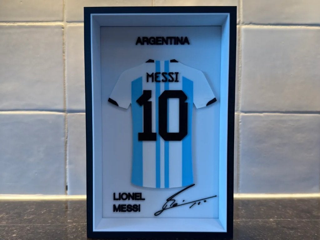 Lionel Messi - Argentina - Jersey Frame, Verzenden, Nieuw, Buitenlandse clubs, Overige typen