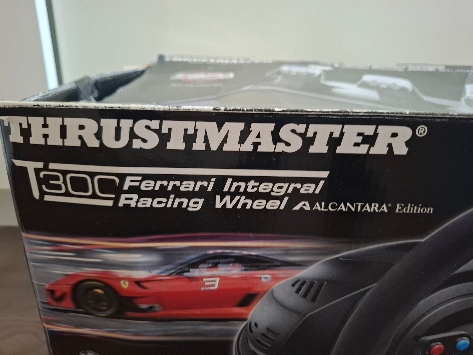 Thrustmaster T300 Ferrari Integral Racing Wheel Alcantara, Racestuur, Gebruikt, Force feedback, Thrustmaster