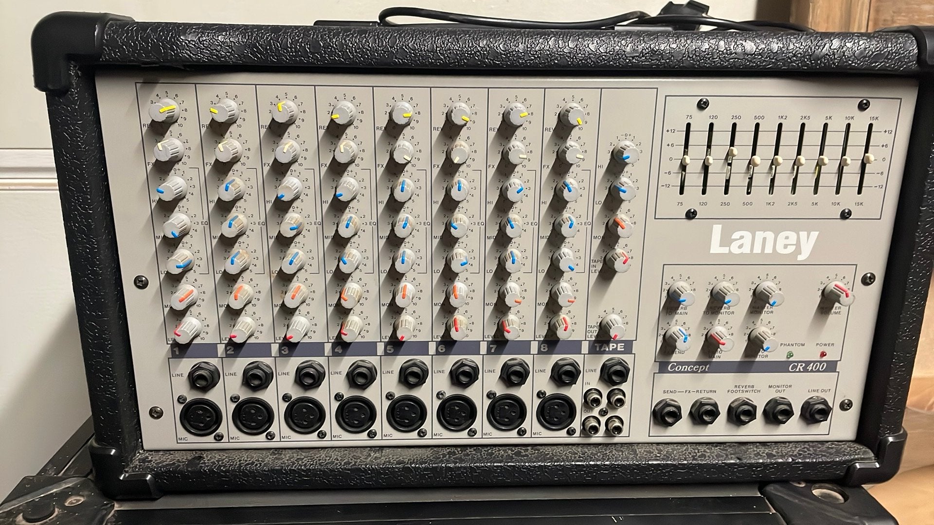 Laney versterker-mengpaneel, Ophalen of Verzenden, Zo goed als nieuw, Basgitaar, 100 watt of meer