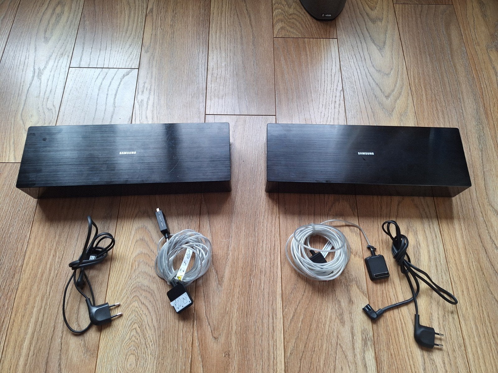 Samsung One Connect Box SOC1004N - Zo goed als nieuw, S, Ophalen of Verzenden, Zo goed als nieuw, S