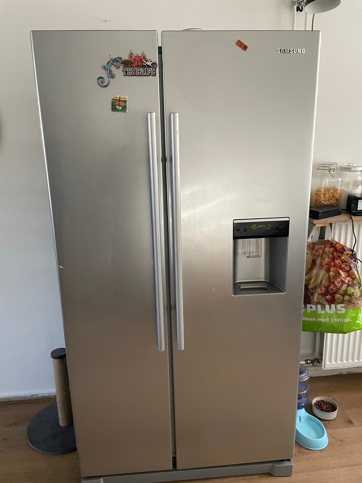 Samsung Amerikaanse koelkast met vriezer en waterdispenser, Witgoed en Apparatuur, Gebruikt, 200 liter of meer, 60 cm of meer