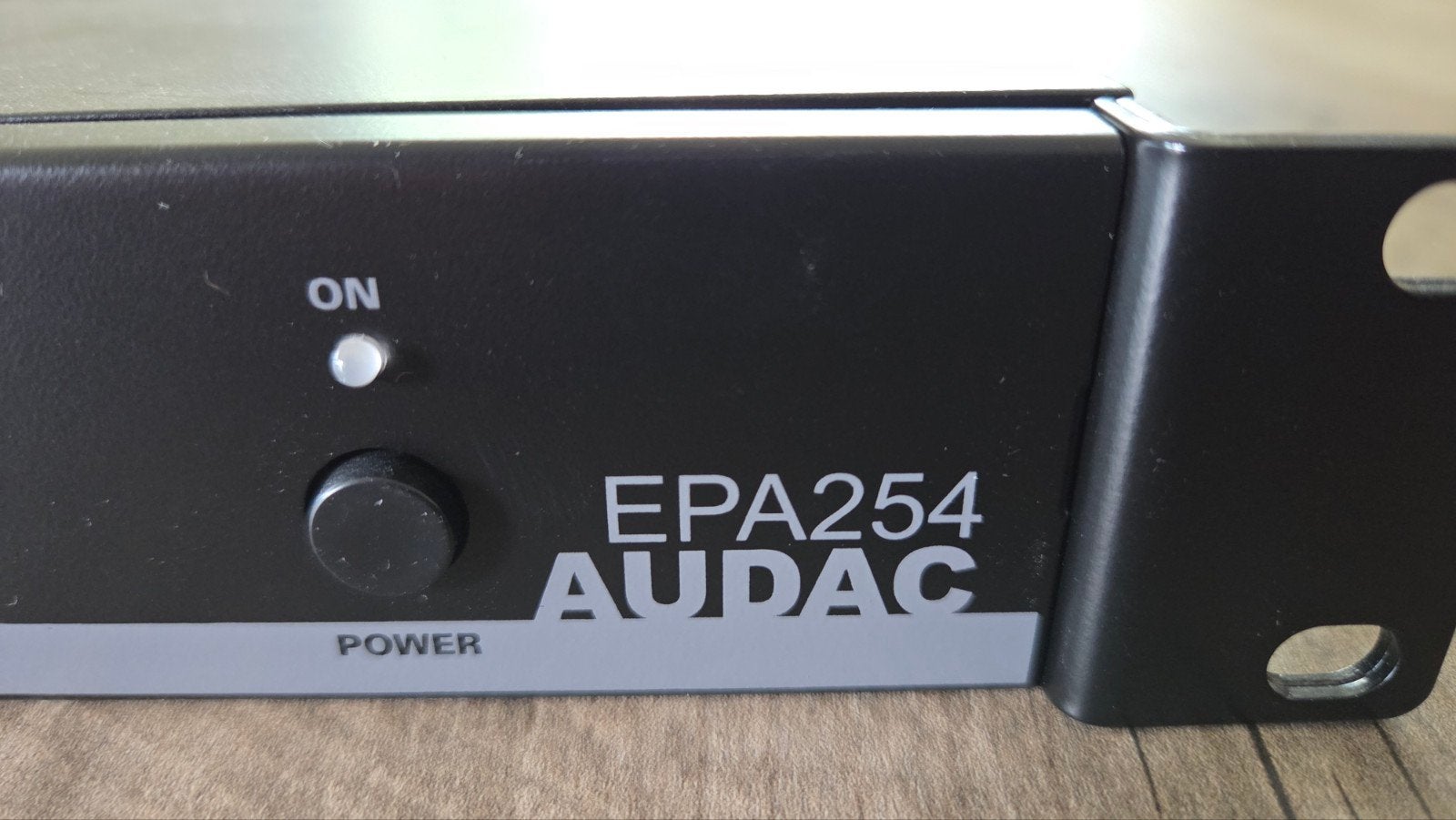Audac EPA254 - Professionele 4-kanaals versterker, Overige merken, Overige systemen, Verzenden, Zo goed als nieuw