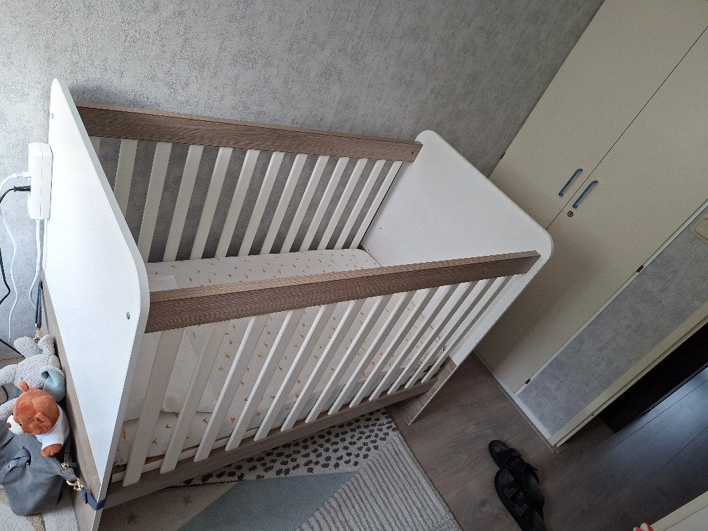 Ledikant Crib inc mattress and bed linen, Ophalen, Gebruikt, Ledikant