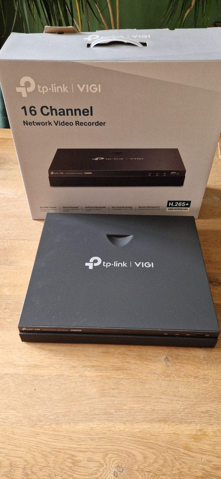 TP-Link VIGI NVR2016H 16-kanaals Netwerk Video Recorder, Ophalen of Verzenden, Zo goed als nieuw