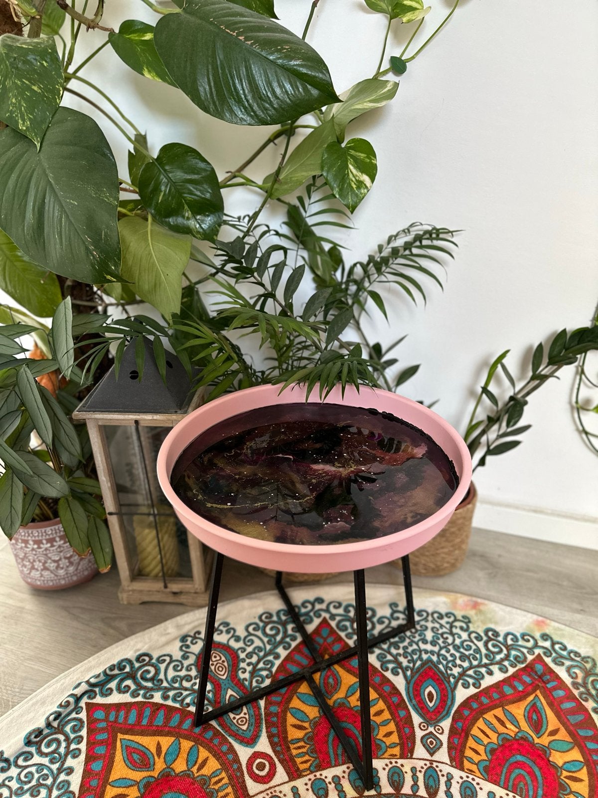 Unieke Epoxy Bijzettafel - Handgemaakt Design, Ophalen, Minder dan 55 cm, Rond, Zo goed als nieuw