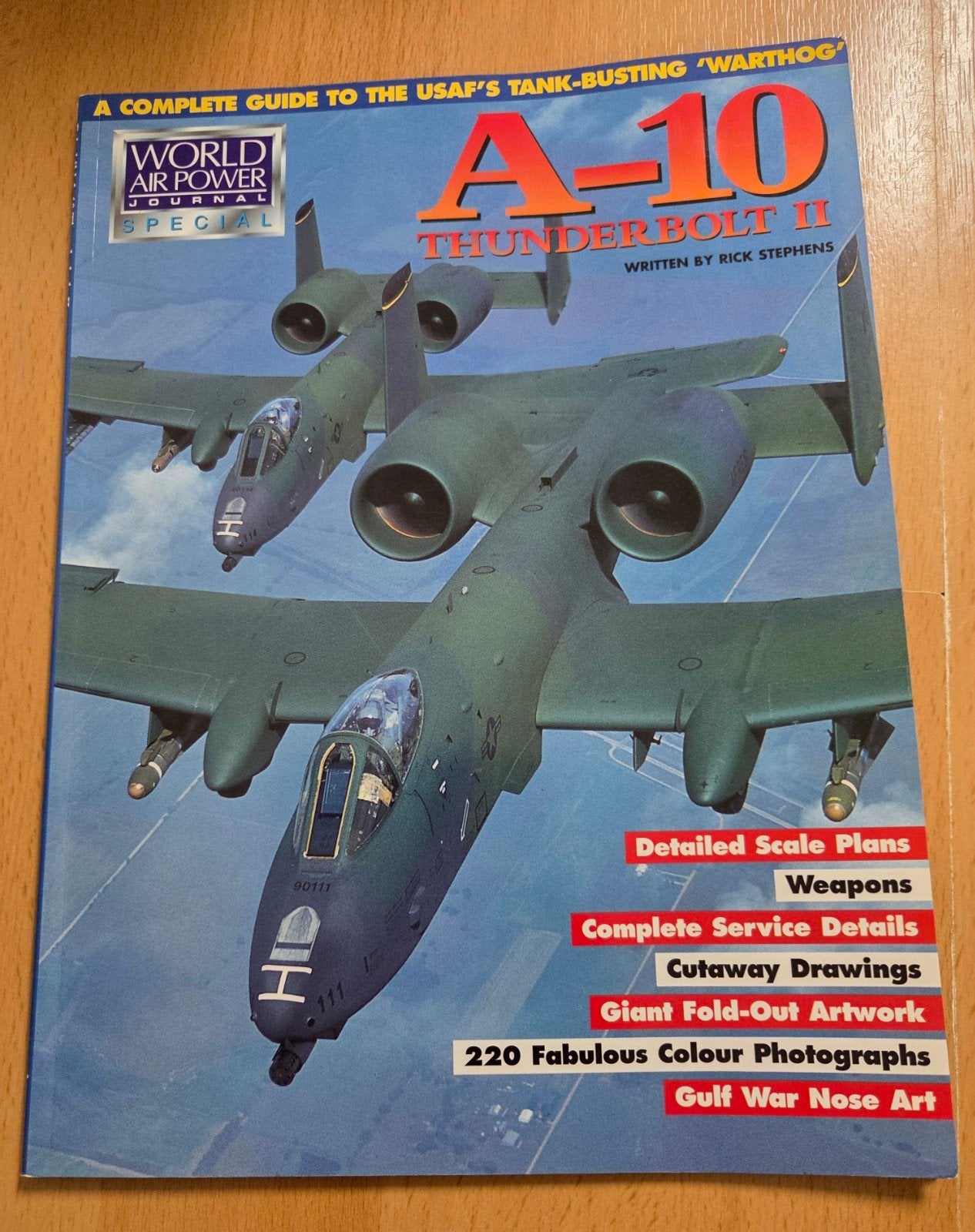 World Air Power Journal Special: A-10 Thunderbolt II, Ophalen of Verzenden, Zo goed als nieuw, Overige typen