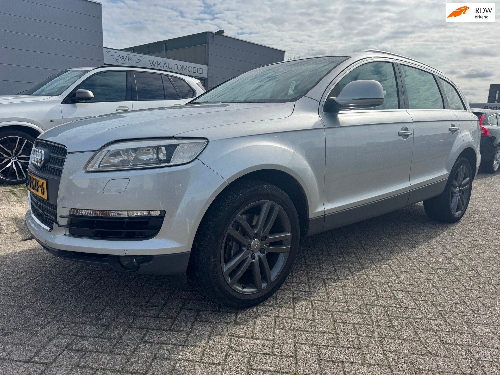 Audi Q7 4.2 FSI quattro 5+2 LPG G3, Auto's, Audi, Automaat, Gebruikt, 7 stoelen, Leder