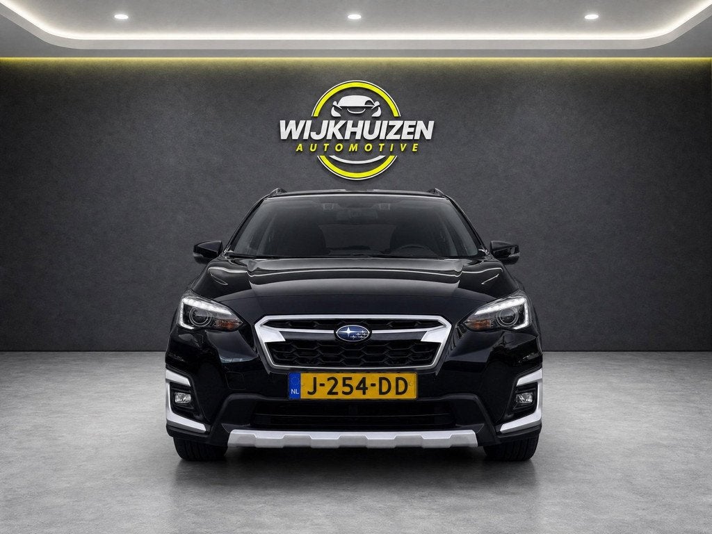 Subaru XV 2.0i e-BOXER Luxury met Climate ! Camera ! Apple C, Automaat, 4 cilinders, Zwart, Origineel Nederlands