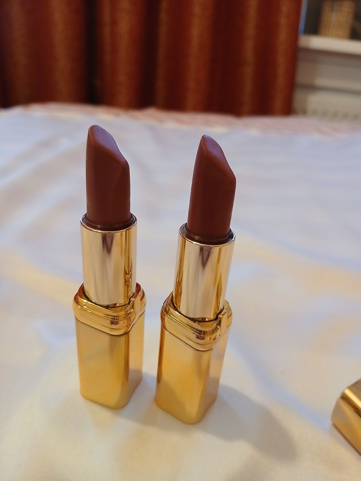 L'Oréal Paris lipsticks - 177 en 179, Ophalen of Verzenden, Zo goed als nieuw