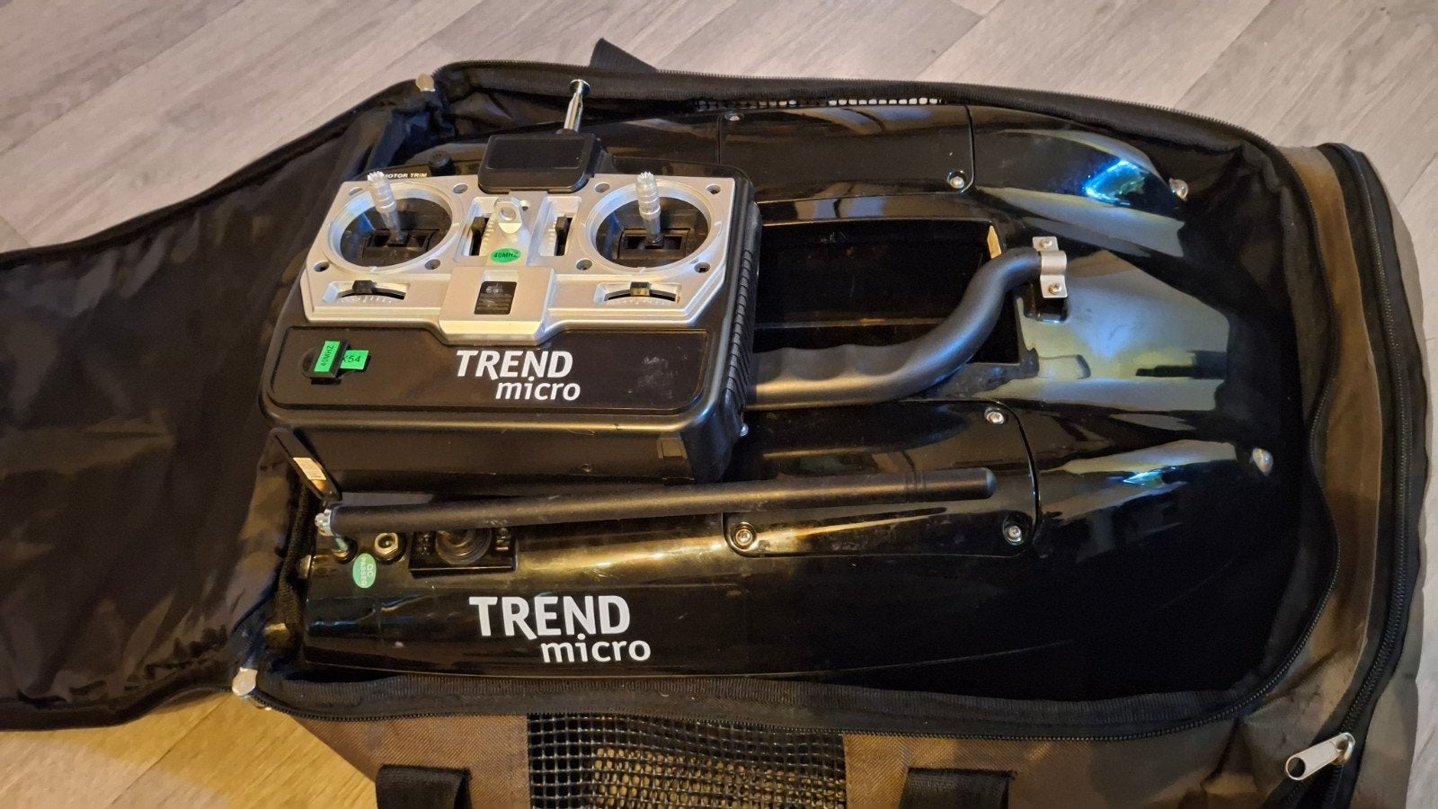Trend Micro Voerboot met Afstandsbediening, Ophalen, Zo goed als nieuw, Overige typen