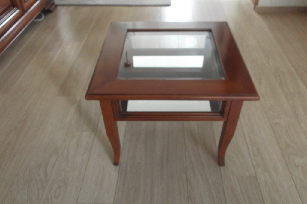 bijzettafeltje  60x60cm 47cm hoog, Vierkant, 55 tot 75 cm, Zo goed als nieuw, Hout